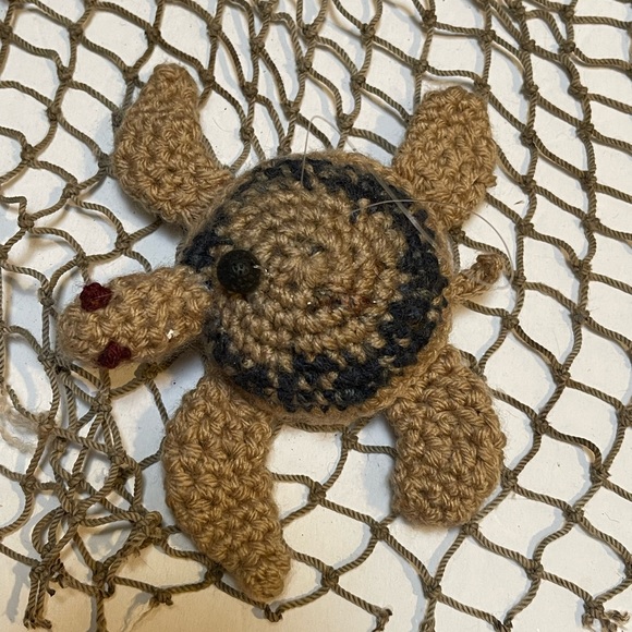 Crochet Tan & Blue Lava Bead Essential Oil Diffuser Sea Turtle Ornament SK - Picture 8 of 8